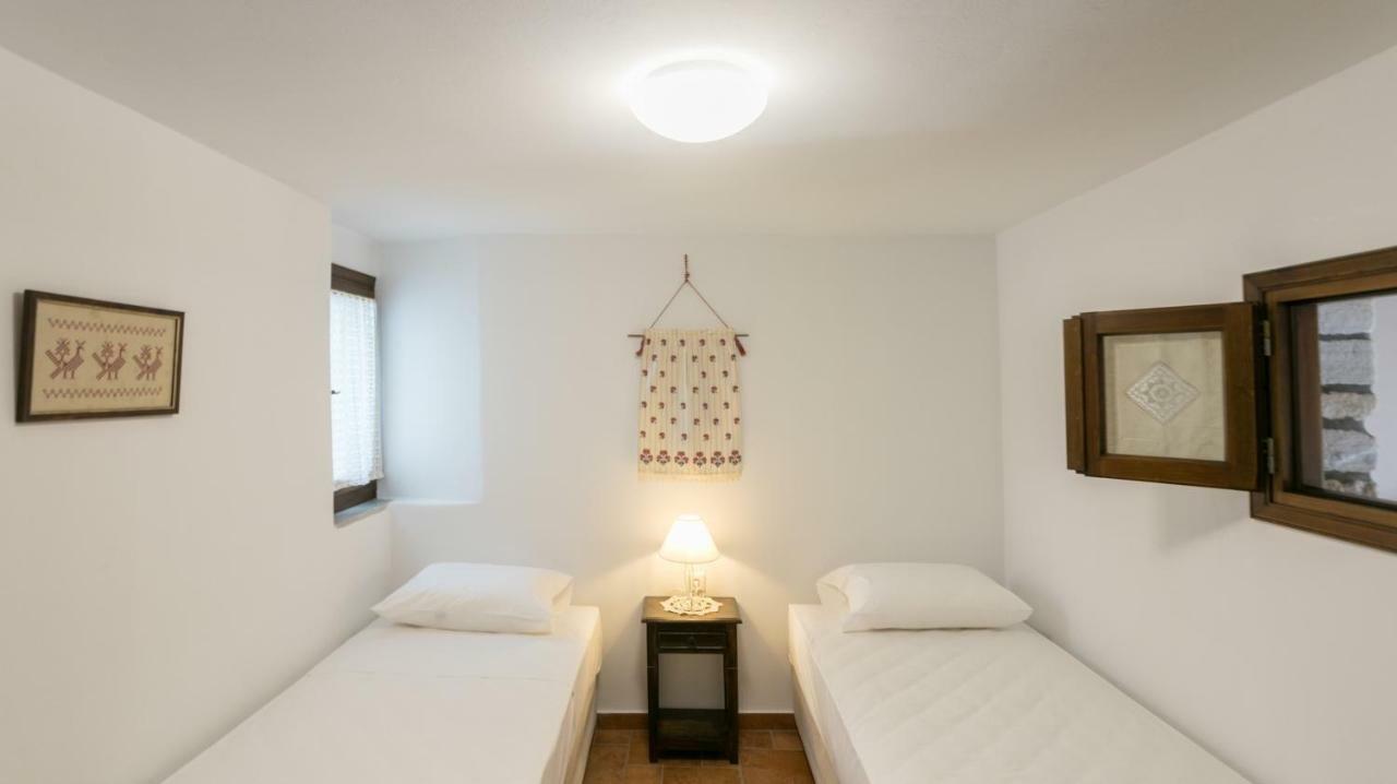 Traditional Inn Pirethron Απέραθος Εξωτερικό φωτογραφία
